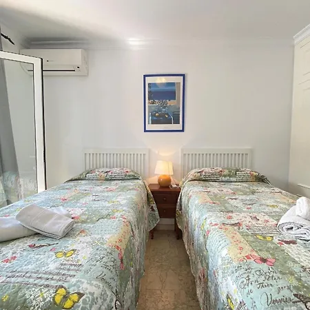 Mit Privatpool Fuer 8 Personen Ca 100 Qm In Nerja, Andalusien Costa Del Sol Casa de Férias