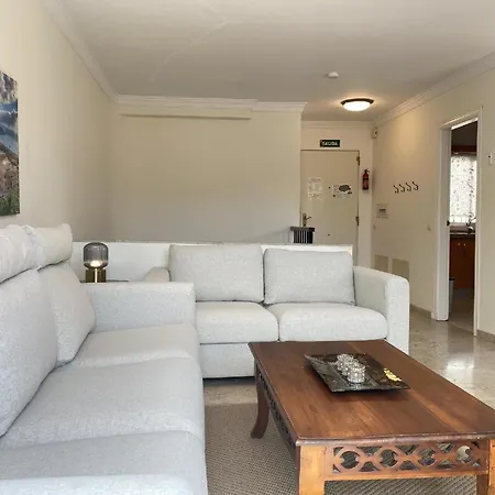 Mit Privatpool Fuer 8 Personen Ca 100 Qm In Nerja, Andalusien Costa Del Sol Casa de Férias Nerja