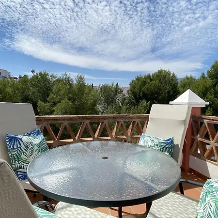Mit Privatpool Fuer 8 Personen Ca 100 Qm In Nerja, Andalusien Costa Del Sol *