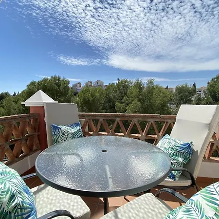 Mit Privatpool Fuer 8 Personen Ca 100 Qm In Nerja, Andalusien Costa Del Sol Nerja